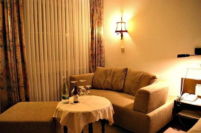 Hotel Restaurant Baeren Freudenstadt Room photo